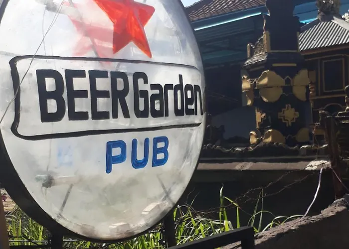 Hostal Banyuwedang Menjangan Bali Backpacker