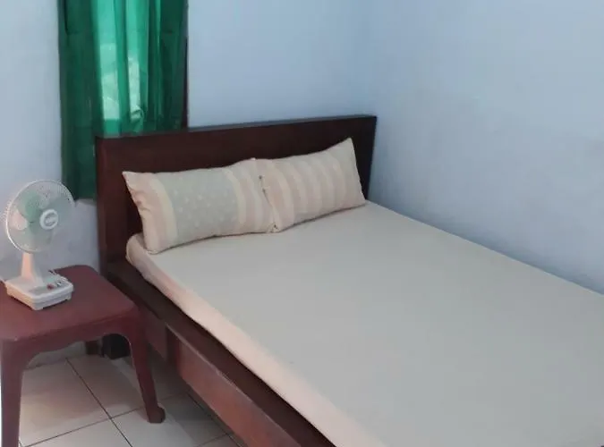 Hostal Banyuwedang Menjangan Bali Backpacker Banyuwedang